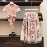 ALTA CALIDAD Mujeres Camiseta irregular + Faldas de malla Trajes Bowknot Tops sólidos Conjuntos de faldas florales vintage Conjunto de dos piezas para mujer elegante